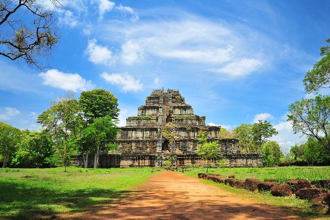Koh Ker & Beng Mealea Temple Full-Day Private Tour from Siem Reap - Koh Ker: an unusual former capital
