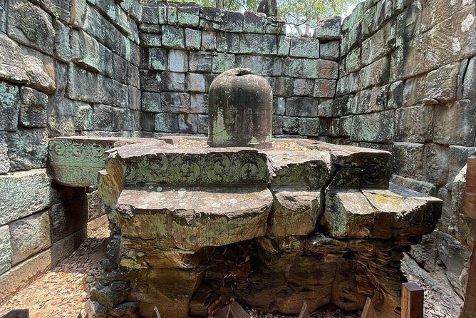Koh Ker & Preah Vihear - Six hours among the ruins of Koh Ker