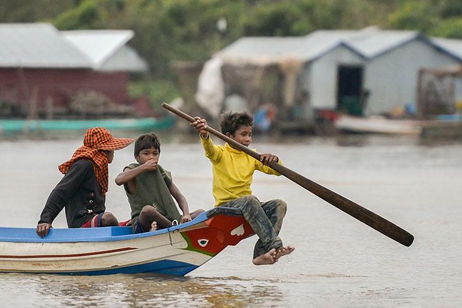 Kompong Khleang Floating Village & Tonle Sap Lake - Private Day Tour - Why Kompong Khleang feels different from a city tour