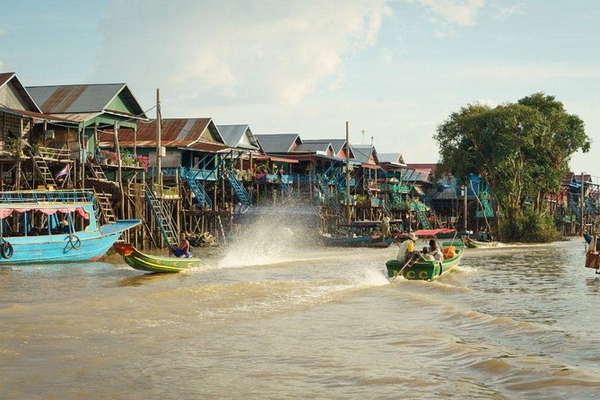 Kompong Phluk Floating Village Private Half-Day Tour - How the guides affect the experience
