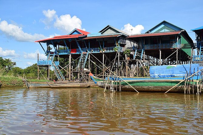 Kompong Phluk Village Tonle Sap Lake Half-Day Tour From Siem Reap - Out onto the huge Tonle Sap