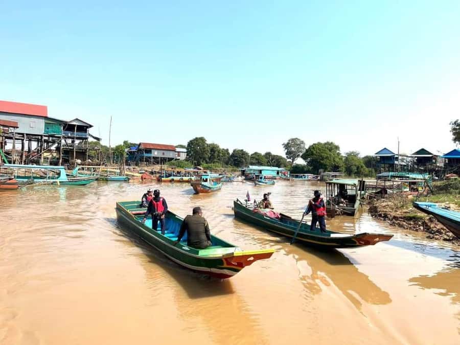 Kompong Pluk Tour - The flooded forest option from October to January