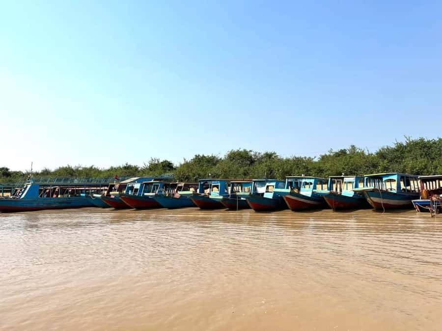 Kompong Pluk Tour - Shared group or private vehicle?