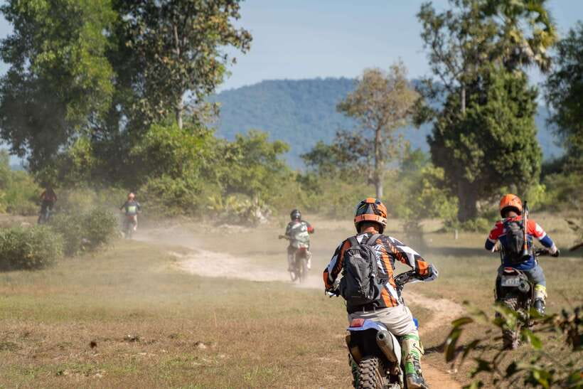 Krong Siem Reap: Kulen Mountain Trails Dirt Bike Adventure - Local lunch after the morning ride
