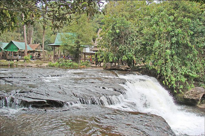 Kulen Mountain, Killing Fields and War Museum Tour - Wat Thmey and the difficult final stop