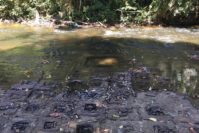 Kulen Waterfall and Banteay Srei Off Beaten Track - Phnom Kulen and the River of a Thousand Lingas