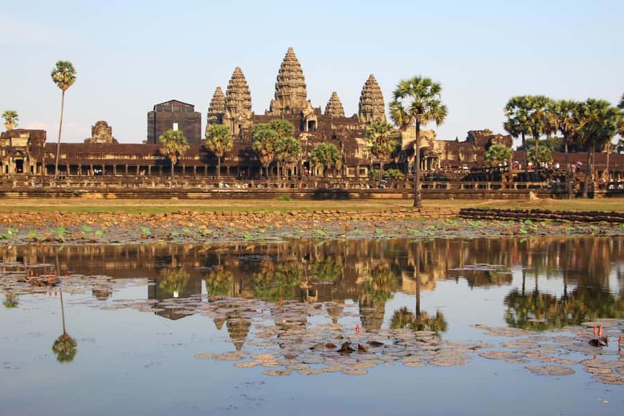 Luxury Private 2-Day Angkor Wat with English or German Guide - Why a private Angkor tour makes sense