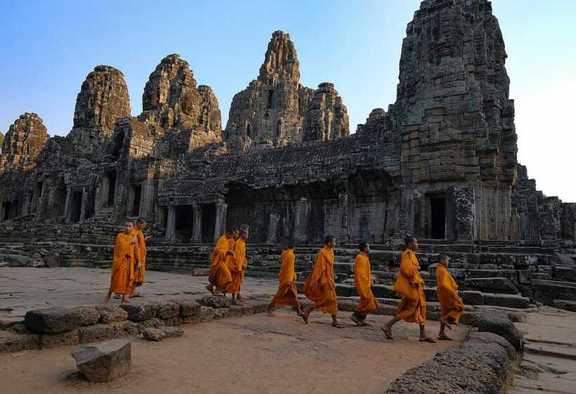 Luxury Private 2-Day Angkor Wat with English or German Guide - Day two and the Grand Circuit