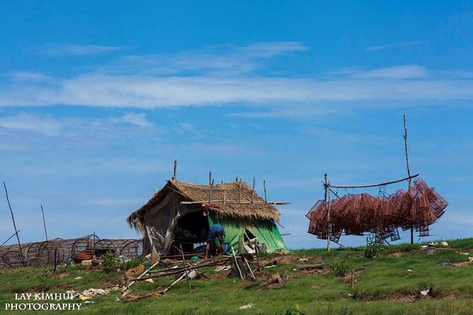 Mechrey Floating Village Tour & Mangrove from Siem Reap - Who will get the most from Mechrey