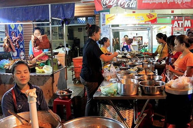 Night Street Tour in Siem Reap - Taking a tuk tuk toward Pub Street