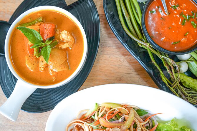 Old Siem Reap Sunset Food Tour by Tuk-tuk - Key things to know before booking