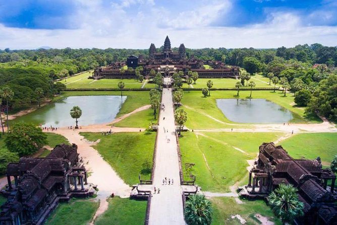 One day Angkor temple tour with private driver - Who should book this tour