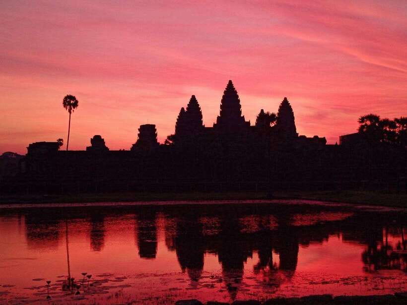 One Day Angkor Wat Trip with Sunrise - Baphuon, Phimeanakas and the royal terraces
