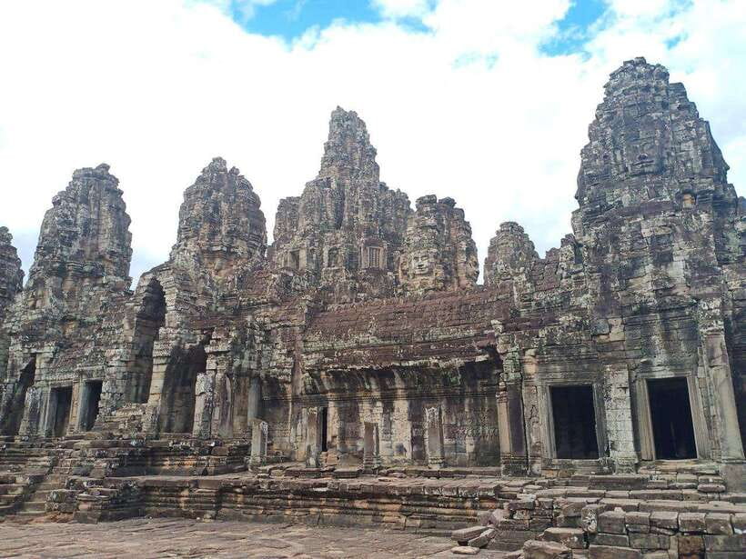 One Day Angkor Wat Trip with Sunrise - What to bring and what to wear