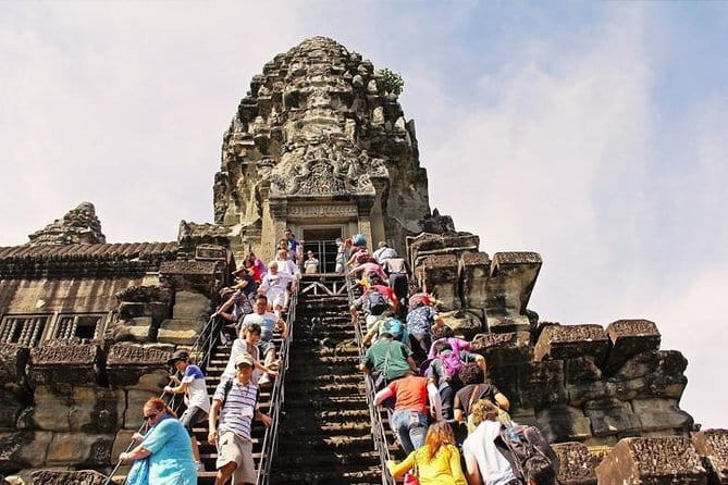 One Way Siem Reap Airport Pick Up or Airport Transfer - Why the $39 group rate can be good value