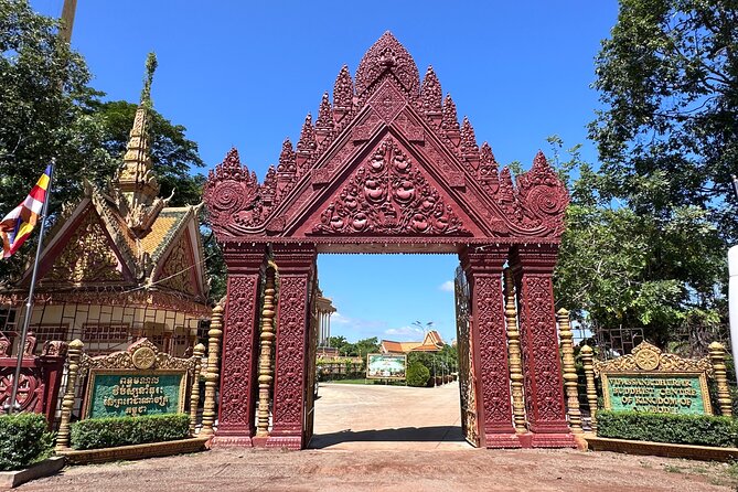 Oudong Mountain History and Pagoda Tour - Russey Keo fish port and the Tonle Sap
