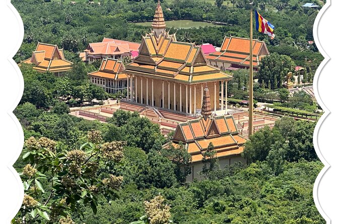 Oudong Mountain History and Pagoda Tour - Chey Odam market and a shaded Khmer lunch