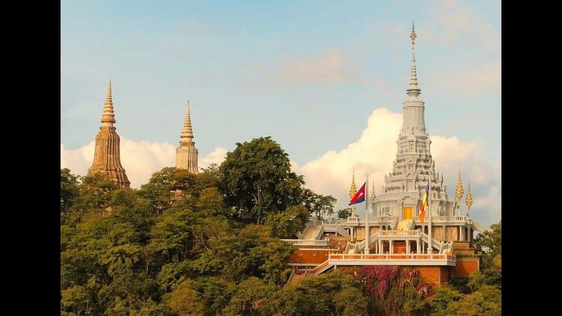 Oudong Mountain & Phnom Baset Private Tours from Phnom Penh - Koh Chen and the silver-making villages