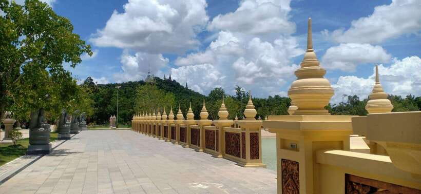 Oudong Mountain - Phnom Penh Former Capital Private Day Tour - Sontte Wan Buddhist Meditation Center