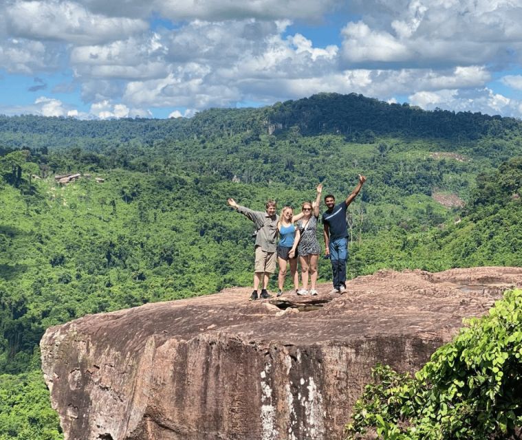 Phnom Kulen Waterfall & the Sacred 1000 Lingas (with Lunch) - Walking along the River of a Thousand Lingas