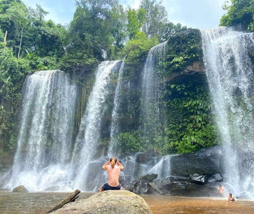 Phnom Kulen Waterfall & the Sacred 1000 Lingas (with Lunch) - Preah Ang Thom and the reclining Buddha