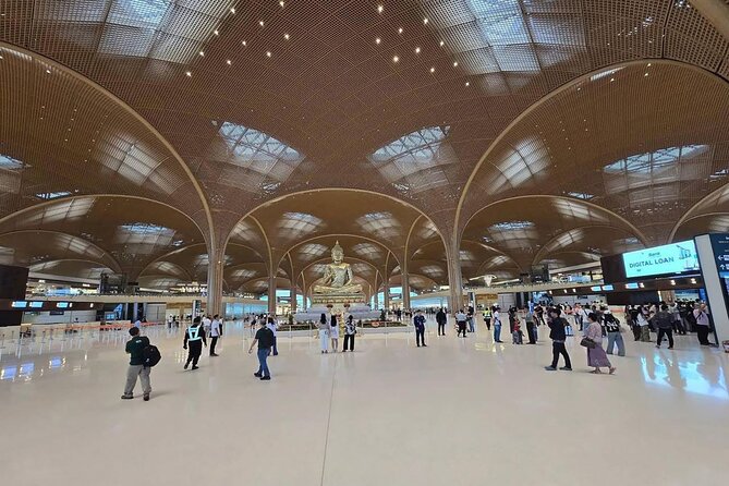 Phnom Penh Airport (KTI) Private Hotel Pickup or Drop-off - Meeting your driver at Phnom Penh Airport