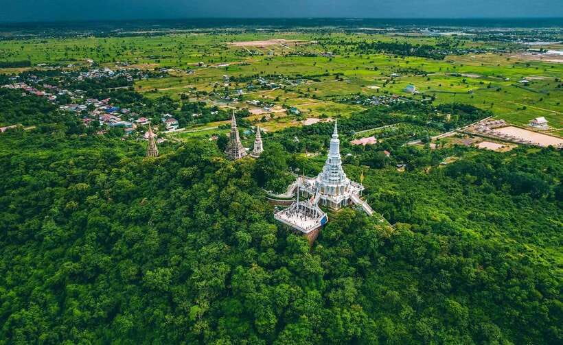 Phnom Penh - Battambang Transfer Plus Stop Sightseeing - Turning a transfer into a day of Cambodian culture