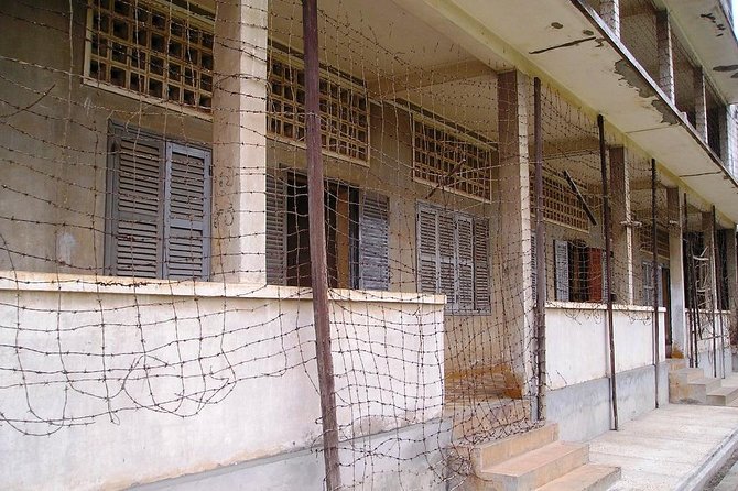 Phnom Penh City Tour, Silver Pagoda, Genocide Museum, Killing Fields - Silver Pagoda: the palace’s glittering religious highlight