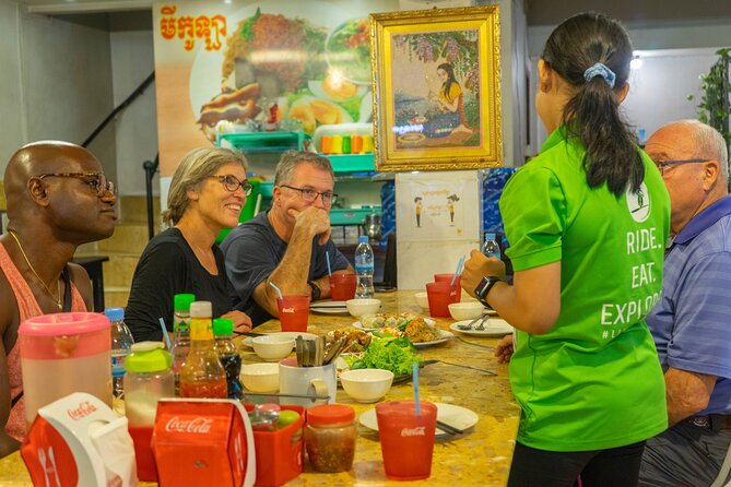 Phnom Penh Evening Foodie Vespa Tour / Tuk Tuk Available - Who should book this evening route