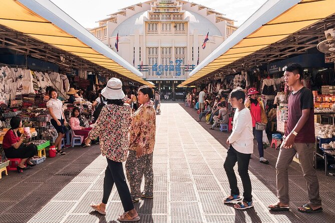 Phnom Penh Full Day Private Tours - Independence Monument and the French-Era City