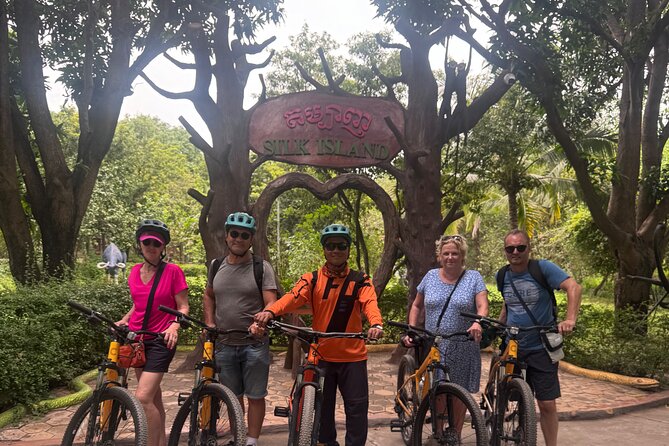 Phnom Penh full day tour. - Choeung Ek adds the wider setting