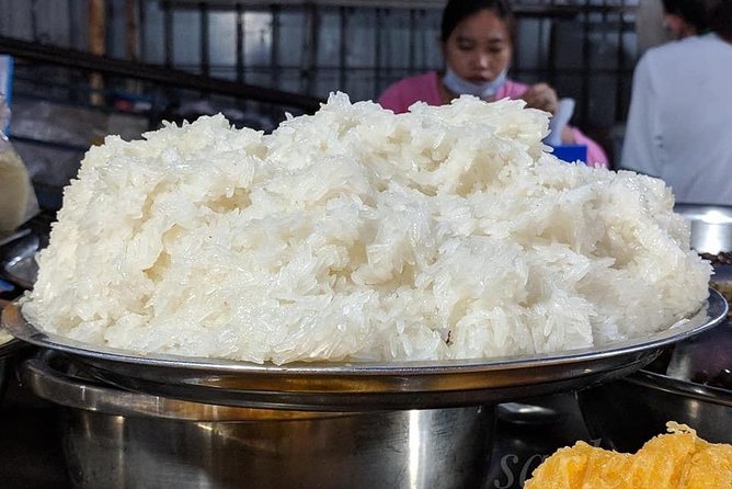 Phnom Penh Nightlife Street Food Tours - Practical tips for making the evening better