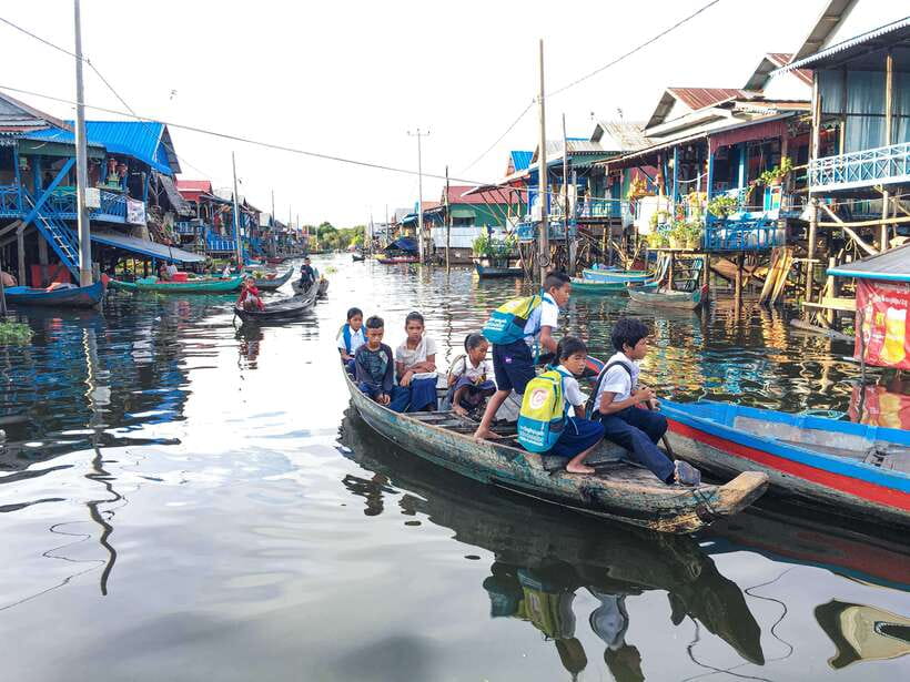 Phnom Penh - Siem Reap Road Transfer Plus Sightseeing - What the car ride is really like