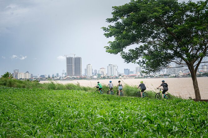 Phnom Penh Silk Island Bike Tour/ E-Bike or Tuk Tuk - Should you book it?