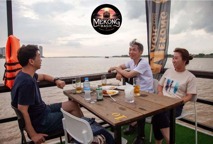 Phnom Penh: Sunset Cruise with Unlimited Beers & BBQ Buffet - How good is the $9 value?