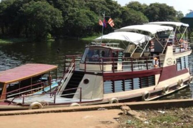 Phnom Penh to Siem Reap Cruise/road tour or Siem Reap/Phnom Penh - Boarding deserves a careful warning