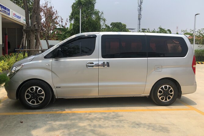 Phnom Penh To Siem Reap Private Transfer Mini-Van-Car - A private SUV for small groups, a minivan for four or more