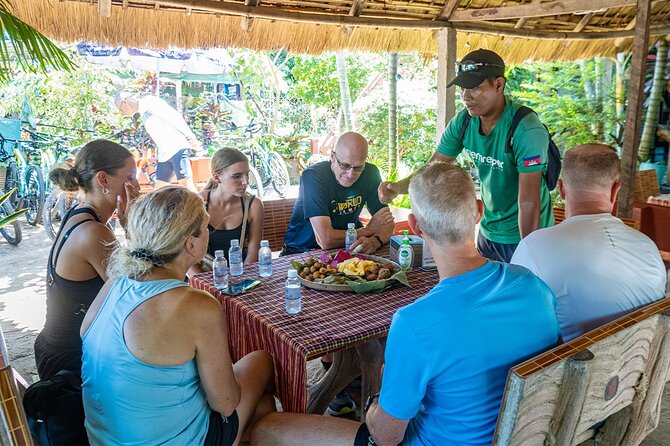 Phnom Penh to Silk Island Sunset Bike Tour/ E-Bike or Tuk Tuk - Who will enjoy this afternoon ride