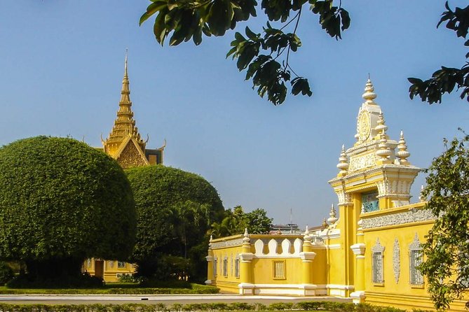 Phnom Penh Tours and Mekong River cruise - Guide quality and where it matters most
