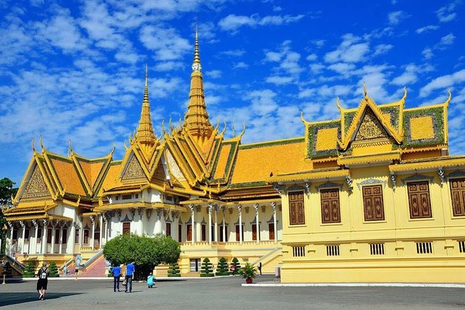 Phnom Penh Vital Discovery-Full Day Tour (Including all services) - The Royal Palace and Silver Pagoda