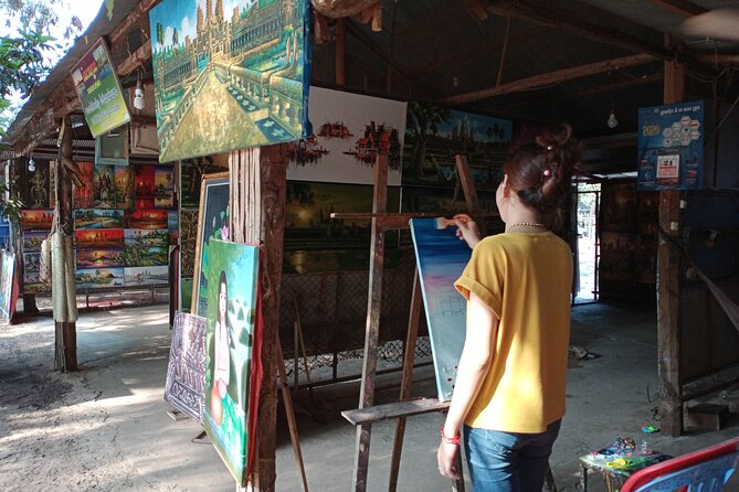 Preah Khan, Neak Pean and Pre-Rup Private Tour - Eastern Mebon and the vanished water world