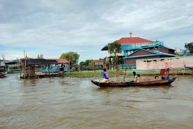 Private 2 Days Angkor Wat Sunrise, Floating Village & Beng Mealea - Day one begins with Angkor Wat sunrise