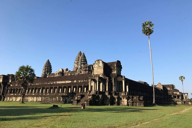 Private Angkor Sunrise Guided Tour - Srah Srang and the breakfast decision