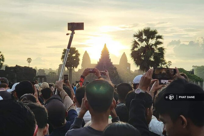 Private Angkor Sunrise Guided Tour - Returning to Angkor Wat for the details