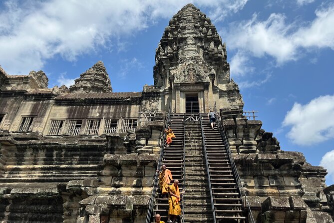 Private Angkor Wat Sunrise Tour with Lunch Included - Angkor Wat at 4:30 am