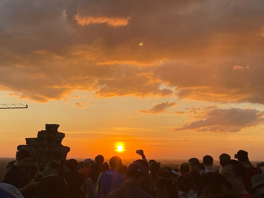 Private Angkor Wat Sunset Tour with Lunch and Snack Included - Victory Gate adds another piece of Angkor Thom