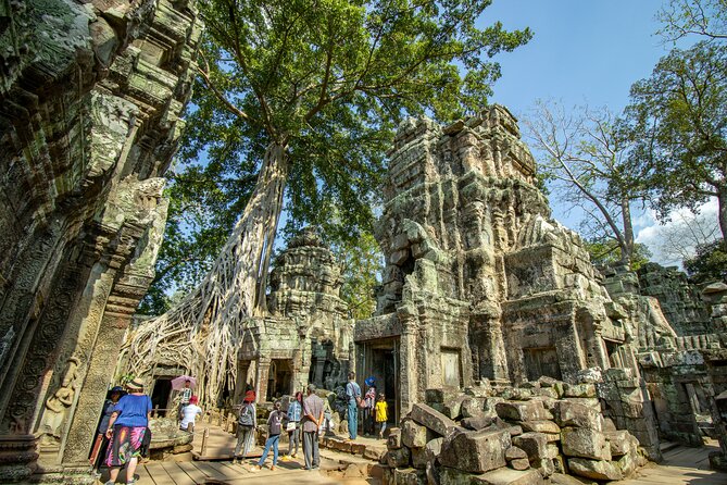 Private Angkor Wat Tour & Angkor Park/Heritage With Local Guide - Lunch beside Srah Srang