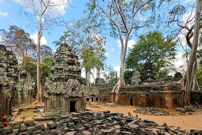 Private Angkor Wat Tour from Siem Reap - The guide makes or breaks the day
