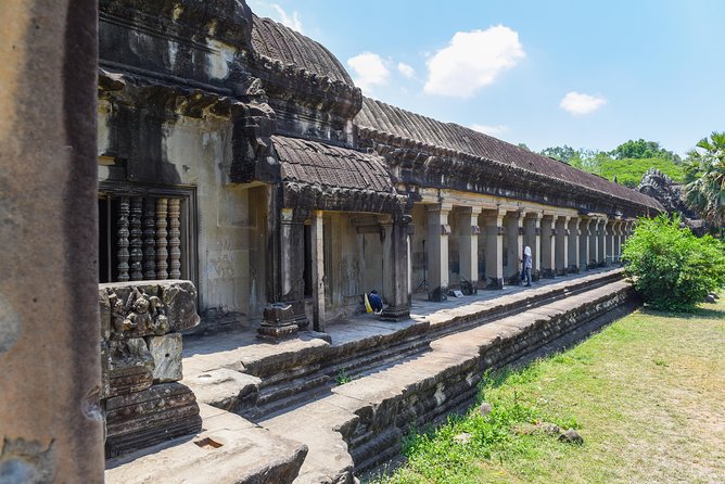 Private Full-Day Angkor Temple and Sunset Viewing with Lunch - Pre Rup sunset, with a realistic expectation