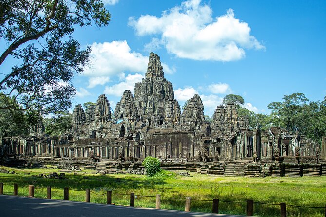 Private Guided Tour To Angkor Wat & Its Surrounding-Angkor Park - Angkor Thom and the stone faces of Bayon